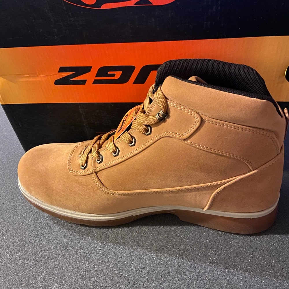 Lugz chukka Boot